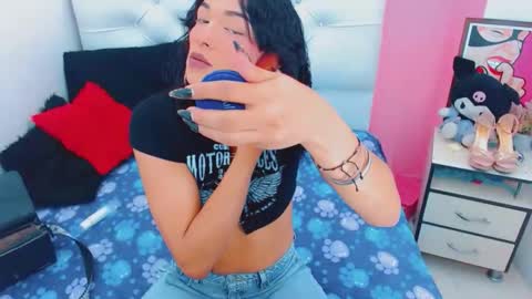 antonela_xx3 online show from 03-16-26, 09:30