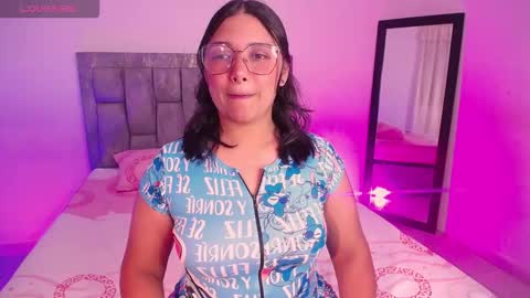 Snapshot of antonella_hot_x chatting on 11-03-25, 11:26 Antonella online show from 11-03-25, 11:26