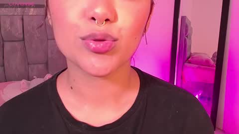 Snapshot of antonella_hot_x chatting on 12-19-25, 01:56 Antonella online show from 12-19-25, 01:56