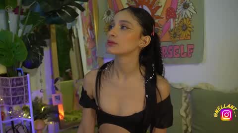 Nell. online show from 10-18-25, 03:31