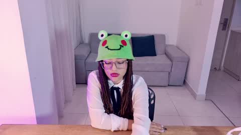 Antonella online show from 05-14-26, 12:50