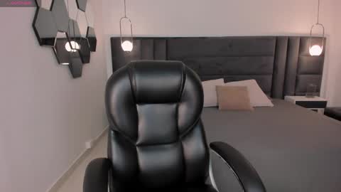 Snapshot of antonelladimeo chatting on 05-03-26, 04:07 A N TO online show from 05-03-26, 04:07