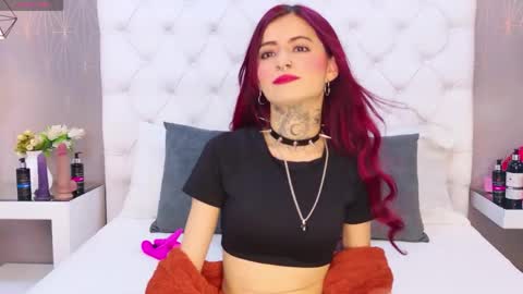 AntonellaEscudero online show from 04-23-26, 07:49