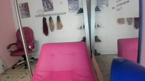 Snapshot of antonellakling_ chatting on 07-18-26, 04:22 ANTONELLA online show from 07-18-26, 04:22