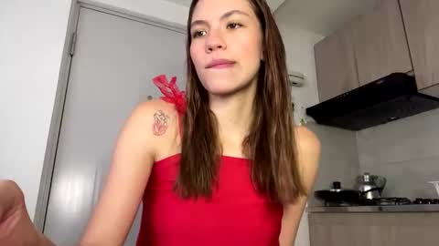 Snapshot of antonellarossii_ chatting on 12-04-24, 01:09 Antonella  online show from 12-04-24, 01:09