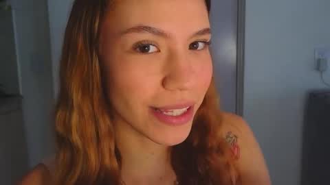 Snapshot of antonellarossii_ chatting on 02-26-25, 01:19 Antonella  online show from 02-26-25, 01:19
