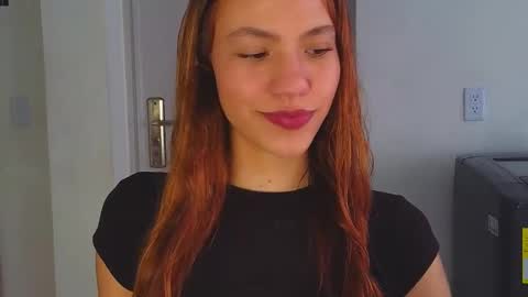 Snapshot of antonellarossii_ chatting on 03-03-25, 01:42 Antonella  online show from 03-03-25, 01:42