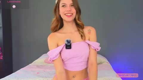Snapshot of antonellarossii_ chatting on 05-01-26, 02:54 Antonella online show from 05-01-26, 02:54