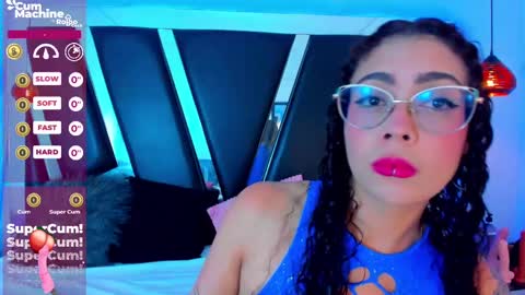 A N T O N E L L E  online show from 02-23-25, 11:33