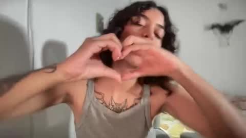 Antonia online show from 02-12-26, 03:45