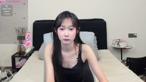 Snapshot of antoniaina chatting on 06-29-26, 12:39 Aina online show from 06-29-26, 12:39