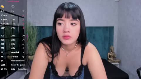Snapshot of antoniajblair chatting on 04-20-26, 11:35 A N T O N I A online show from 04-20-26, 11:35