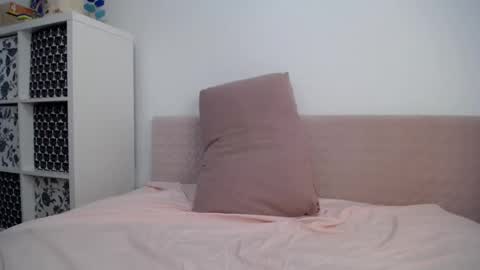 Antonia online show from 01-16-25, 11:48