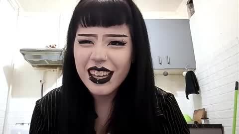 Snapshot of antoniamunday chatting on 02-20-26, 03:01 Antonia online show from 02-20-26, 03:01