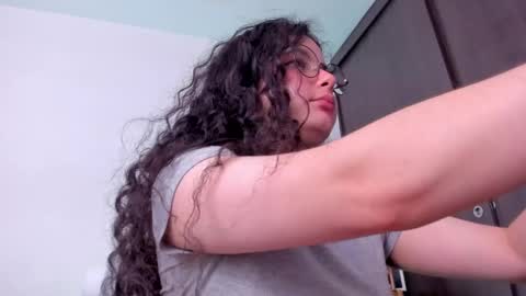 Antonia online show from 12-12-24, 05:20