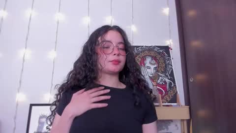 Antonia online show from 10-07-25, 02:09