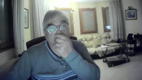 Antonio online show from 11-28-25, 12:46