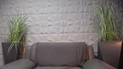 Snapshot of antoniovalentinidiamond chatting on 01-19-25, 07:58 HI My name is Antonio online show from 01-19-25, 07:58