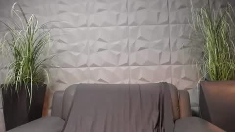 Snapshot of antoniovalentinidiamond chatting on 01-23-25, 11:15 HI My name is Antonio online show from 01-23-25, 11:15