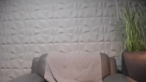 Snapshot of antoniovalentinidiamond chatting on 02-01-25, 12:07 HI My name is Antonio online show from 02-01-25, 12:07