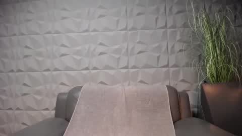 Snapshot of antoniovalentinidiamond chatting on 02-24-25, 12:20 HI My name is Antonio online show from 02-24-25, 12:20