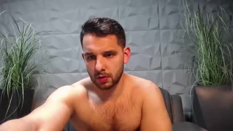 Snapshot of antoniovalentinidiamond chatting on 03-09-25, 09:03 HI My name is Antonio online show from 03-09-25, 09:03