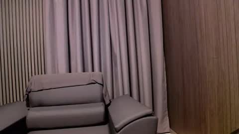 Snapshot of antoniovalentinidiamond chatting on 10-19-25, 06:52 HI My name is Antonio online show from 10-19-25, 06:52