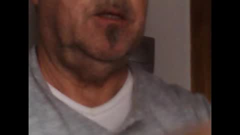 Snapshot of antonioxx454 chatting on 03-27-26, 08:41 AntonioyJesy online show from 03-27-26, 08:41
