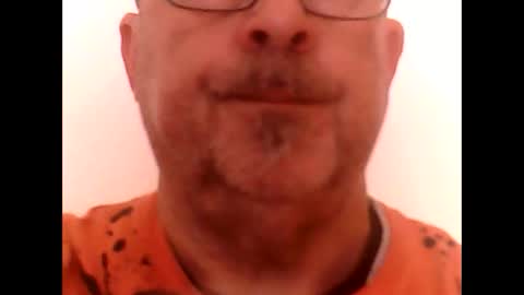 Snapshot of antonioxx454 chatting on 04-25-26, 02:14 AntonioyJesy online show from 04-25-26, 02:14