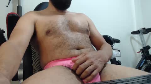 Snapshot of antony_36 chatting on 01-10-25, 09:53 antony online show from 01-10-25, 09:53