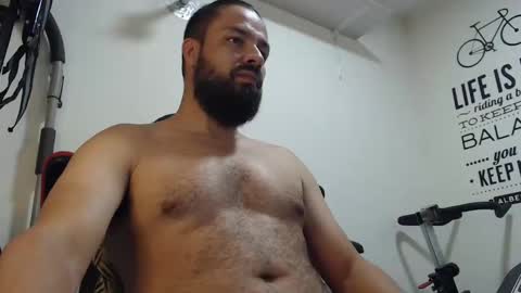 Snapshot of antony_36 chatting on 01-11-25, 03:23 antony online show from 01-11-25, 03:23