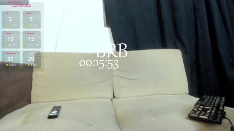 Juan Camilo online show from 10-30-25, 03:08