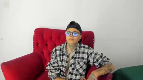 antony_d_ossa online show from 04-13-26, 04:07