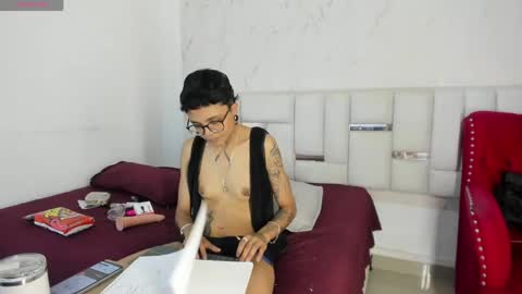 antony_d_ossa online show from 05-12-26, 08:17
