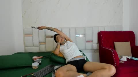 antony_d_ossa online show from 05-25-26, 09:43