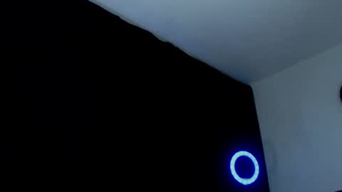 Instagram miguelangel1802  online show from 03-10-25, 03:23