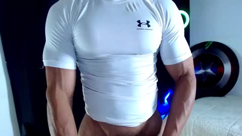 Instagram miguelangel1802  online show from 09-29-25, 05:56