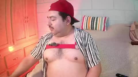 Snapshot of anuarfox chatting on 05-11-26, 04:40 AnuarFox online show from 05-11-26, 04:40