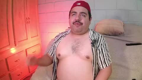 Snapshot of anuarfox chatting on 05-31-26, 12:23 AnuarFox online show from 05-31-26, 12:23