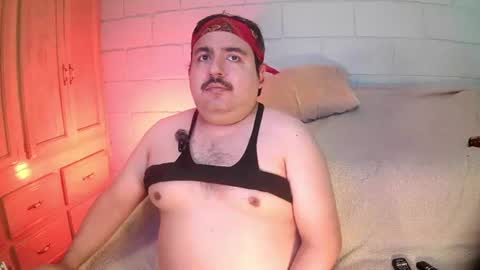 Snapshot of anuarfox chatting on 07-02-26, 07:25 AnuarFox online show from 07-02-26, 07:25
