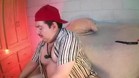 Snapshot of anuarfox chatting on 08-07-26, 12:40 AnuarFox online show from 08-07-26, 12:40