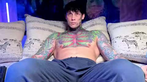 Tom online show from 01-10-26, 06:15