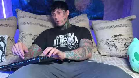 Tom online show from 01-16-26, 05:33