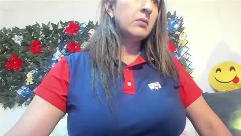 Snapshot of any_mour chatting on 12-30-24, 03:57 any mour online show from 12-30-24, 03:57