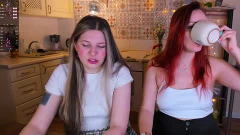 Anya online show from 03-04-25, 07:32