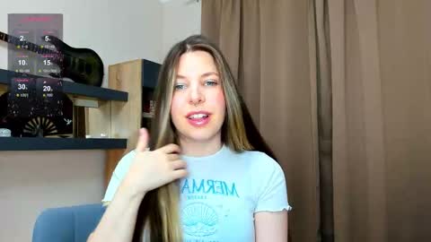 Anya online show from 12-03-25, 03:43