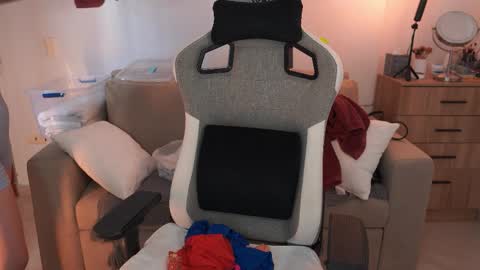 anya online show from 02-08-26, 06:44