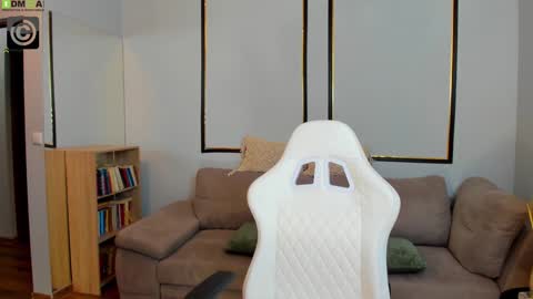 Anya online show from 02-13-26, 02:13