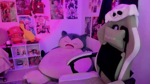 Any online show from 07-24-26, 04:32