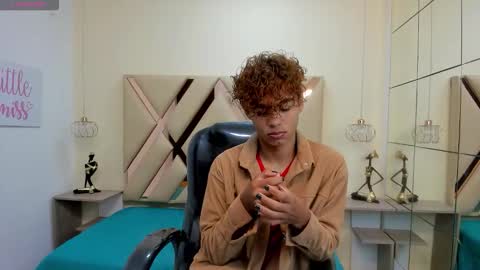 anyelotwink online show from 01-09-26, 01:03